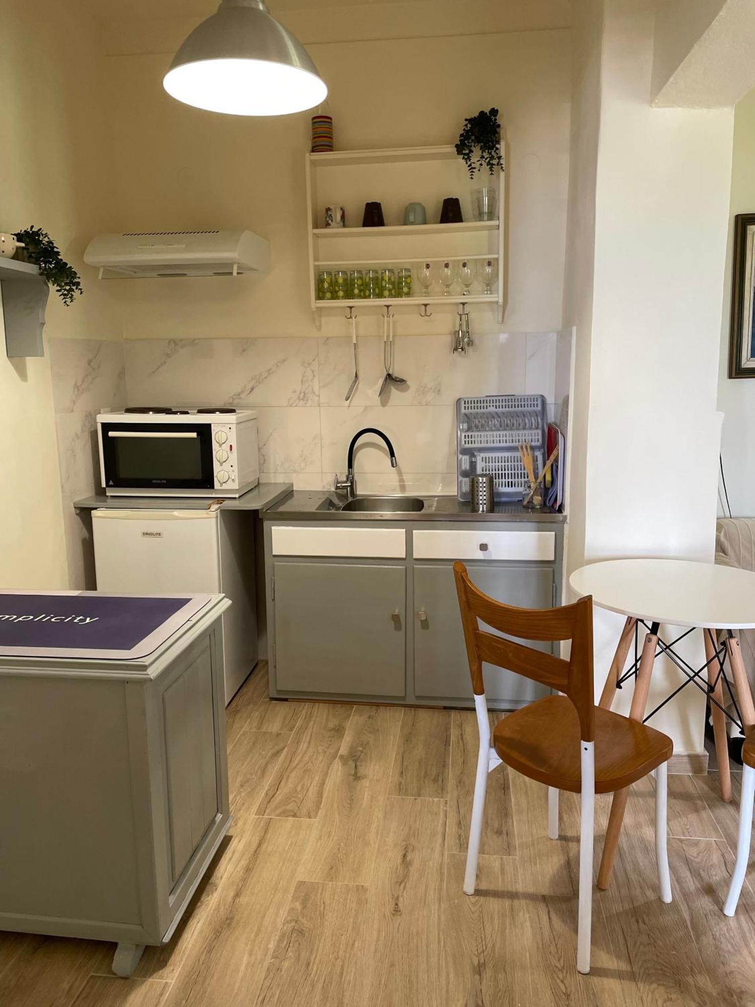 Kontos Mansion Apartment Benitses  Ngoại thất bức ảnh